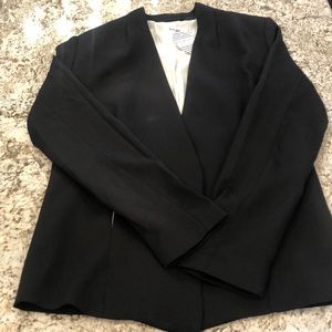 Black light weight blazer